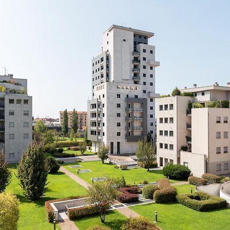 Tortona-Design District, Splendido Appartamento Con Garage Privato Milão Exterior foto